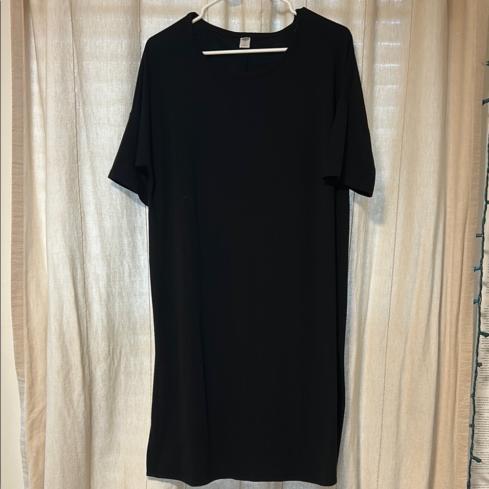 Black T-Shirt Dress - Old Navy Size M